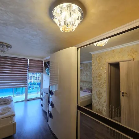 Family Complex Gallery - Sunny